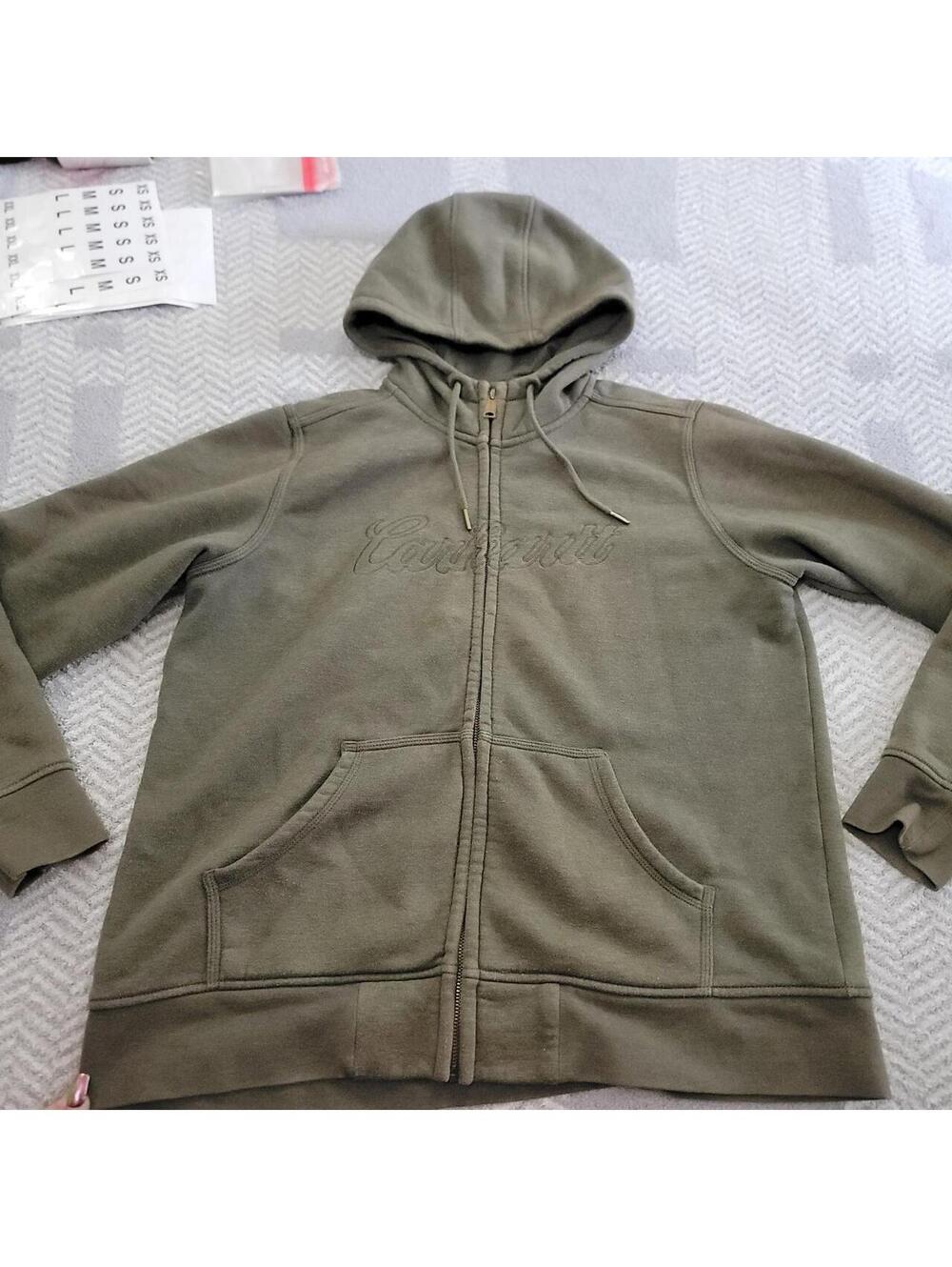 Carhartt olive green zip up hoodie #workwear #utility